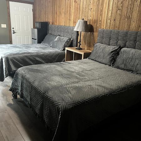 Parkway Yellowstone Guest House Room #2 Gardiner Exterior foto